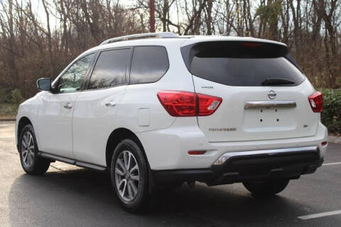 2017 Nissan Pathfinder Platinum