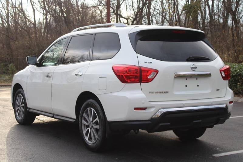 2017 Nissan Pathfinder Platinum