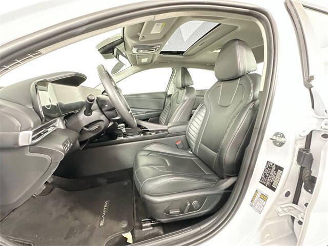 2024 Hyundai Elantra Hybrid Limited