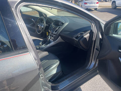 2014 Ford Focus SE