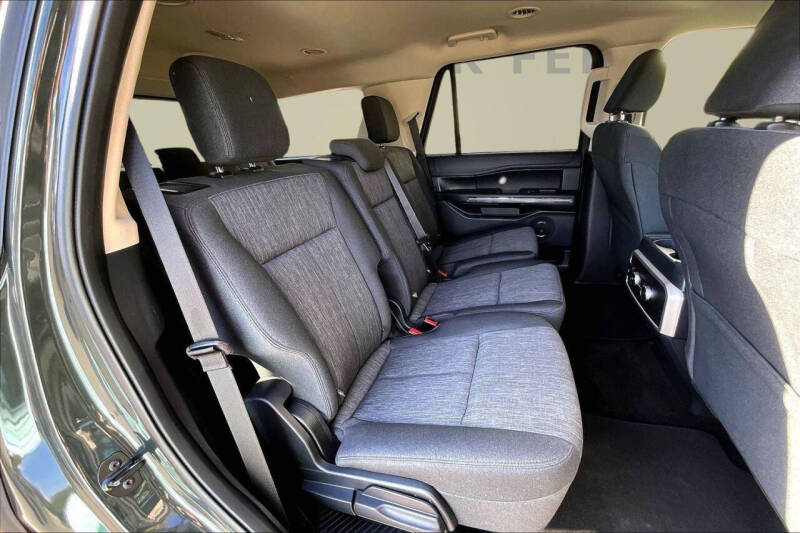 2022 Ford Expedition XLT