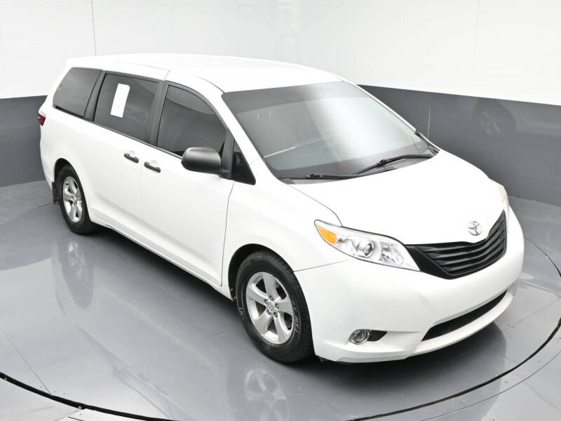 2017 Toyota Sienna L 7-Passenger