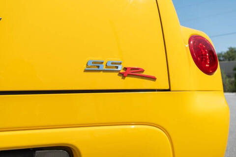2004 Chevrolet SSR LS