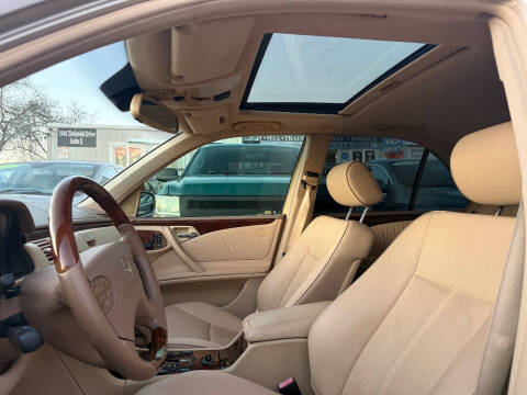 2001 Mercedes-Benz E-Class E 320