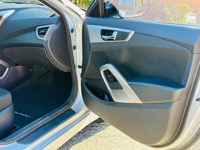 2012 Hyundai Veloster