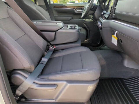 2026 GMC Sierra 1500 Elevation Standard