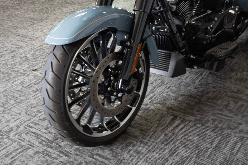 2024 Harley-Davidson Road Glide 3