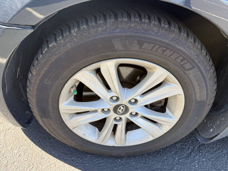 2013 Hyundai Sonata GLS