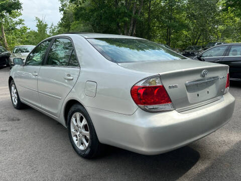 2005 Toyota Camry XLE V6