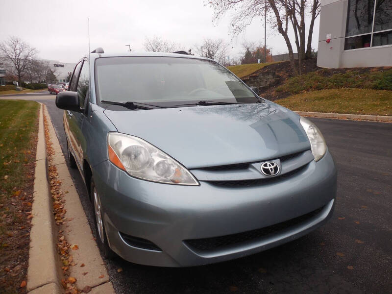 2008 Toyota Sienna LE 7-Passenger