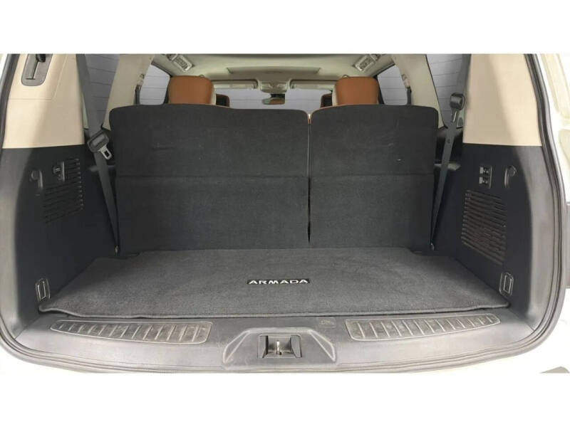2017 Nissan Armada Platinum