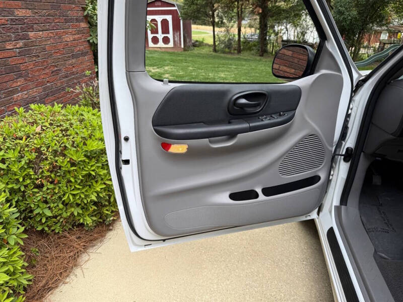 1999 Ford F-150 SVT Lightning