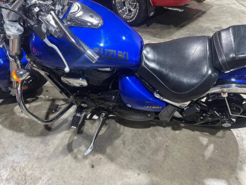 2006 Suzuki Boulevard