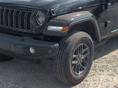2026 Jeep Gladiator Sport S