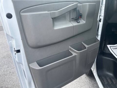 2021 GMC Savana 2500