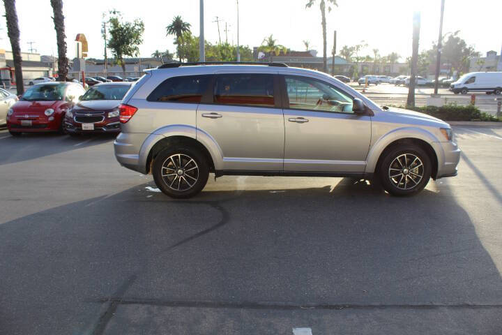 2018 Dodge Journey SE