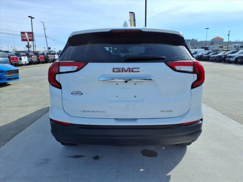 2024 GMC Terrain SLE