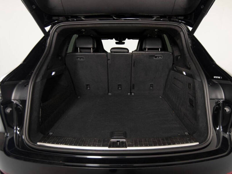 2023 Porsche Cayenne Turbo