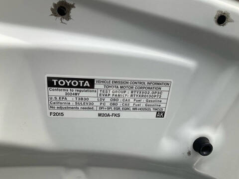 2024 Toyota Corolla LE