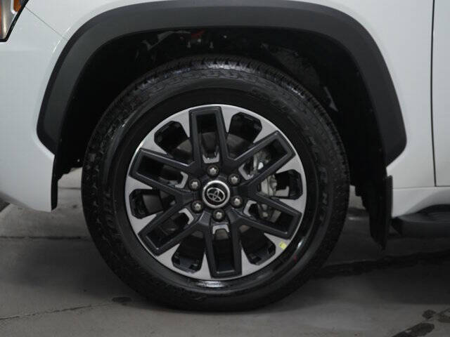 2025 Toyota Sequoia SR5