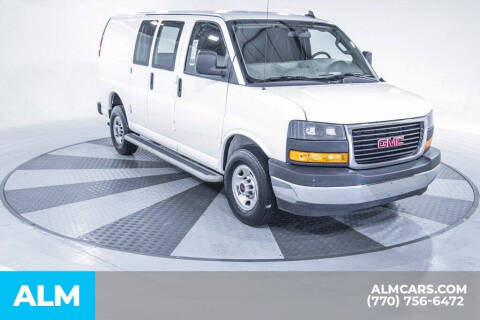 2022 GMC Savana 2500