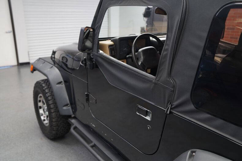1999 Jeep Wrangler SE