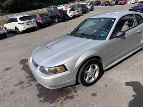 2003 Ford Mustang