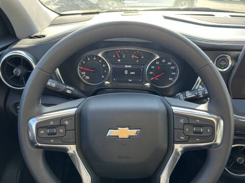 2025 Chevrolet Blazer LT