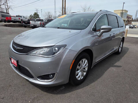 2018 Chrysler Pacifica Touring L