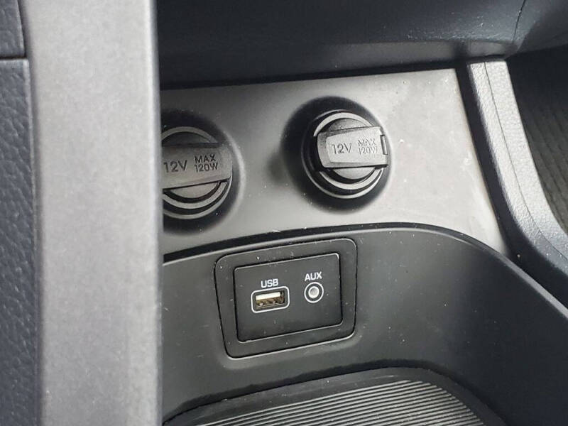 2017 Hyundai Santa Fe SE Ultimate