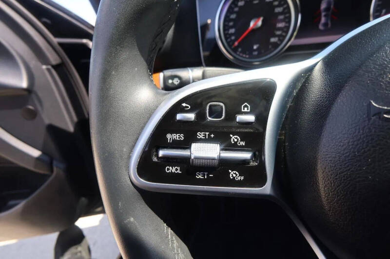 2019 Mercedes-Benz E-Class E 300