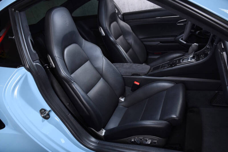 2017 Porsche 911 Turbo S