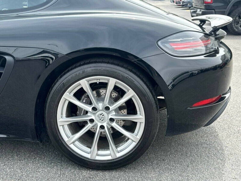 2019 Porsche 718 Cayman