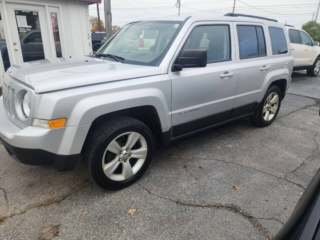 Silver 2011 Jeep Patriot Latitude 4x4 Latitude 4dr SUV 2