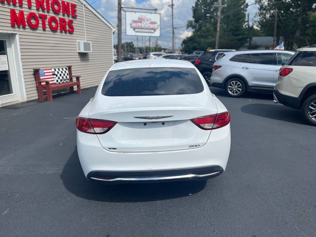 2015 Chrysler 200 for sale at Mitrione Motors in Springfield, IL