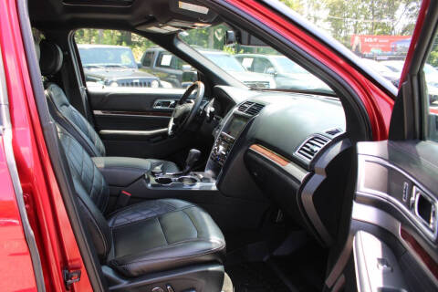 2017 Ford Explorer Platinum