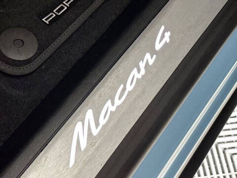 2024 Porsche Macan 4 Electric