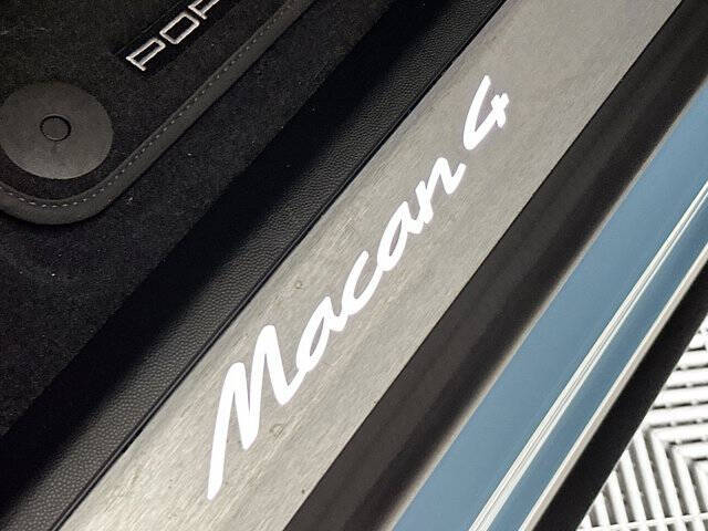 2024 Porsche Macan 4 Electric