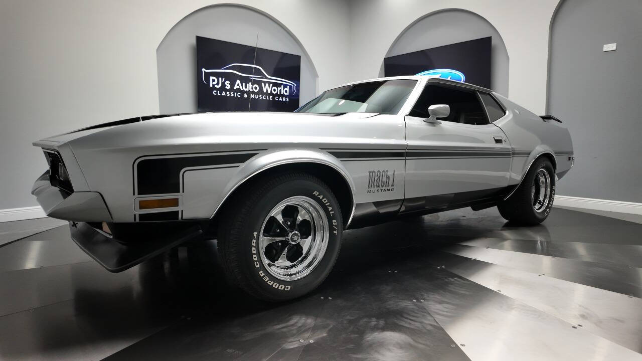 1972 Ford Mustang 14