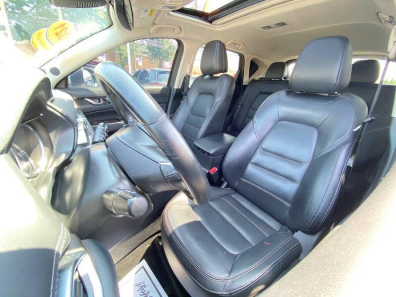 2021 Mazda CX-5 Carbon Edition