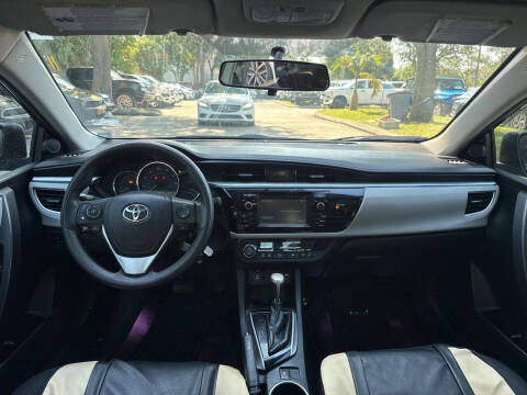 2015 Toyota Corolla LE