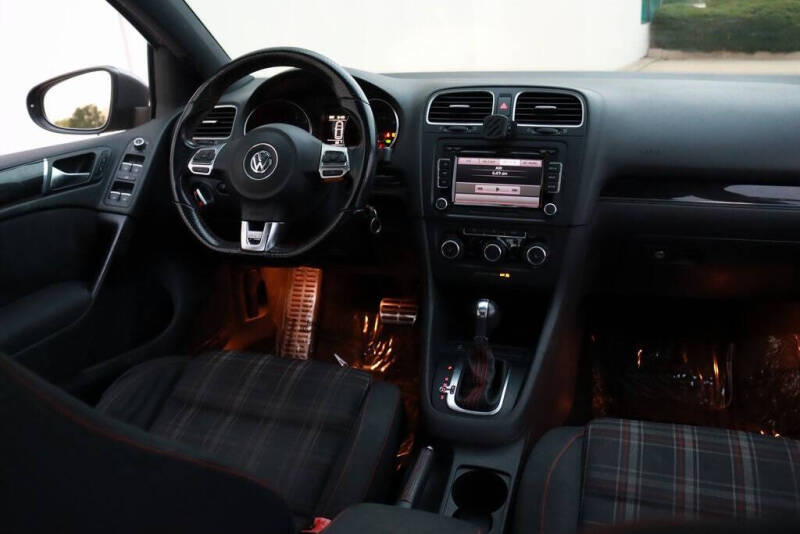 2011 Volkswagen GTI