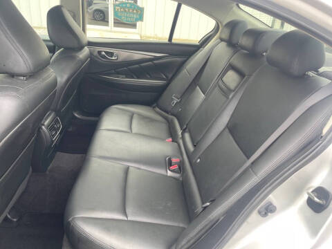 2015 Infiniti Q50