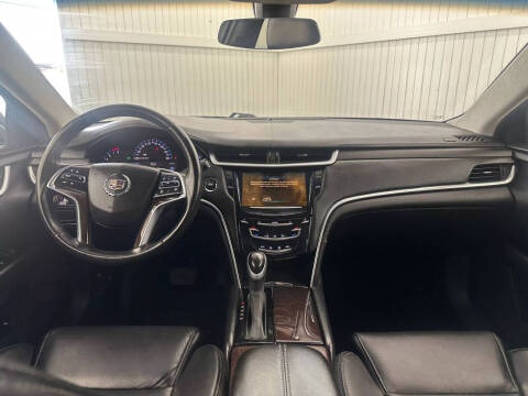 2015 Cadillac XTS Pro Coachbuilder-Limo