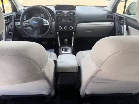 2014 Subaru Forester 2.5i