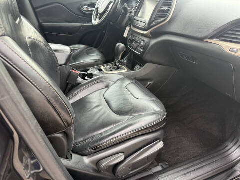 2015 Jeep Cherokee Altitude