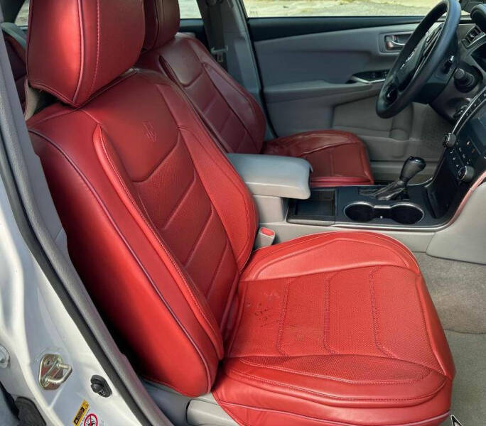2017 Toyota Camry LE