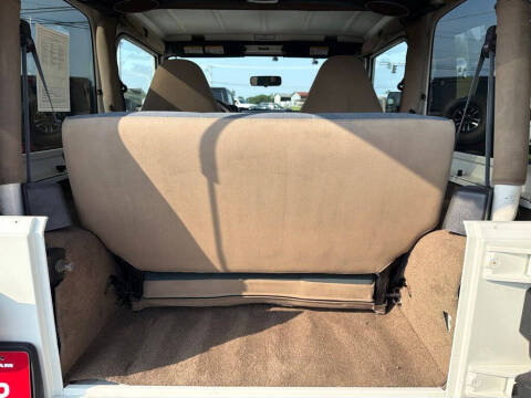 1999 Jeep Wrangler Sahara