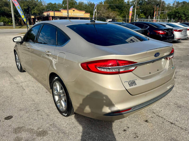 2017 Ford Fusion SE