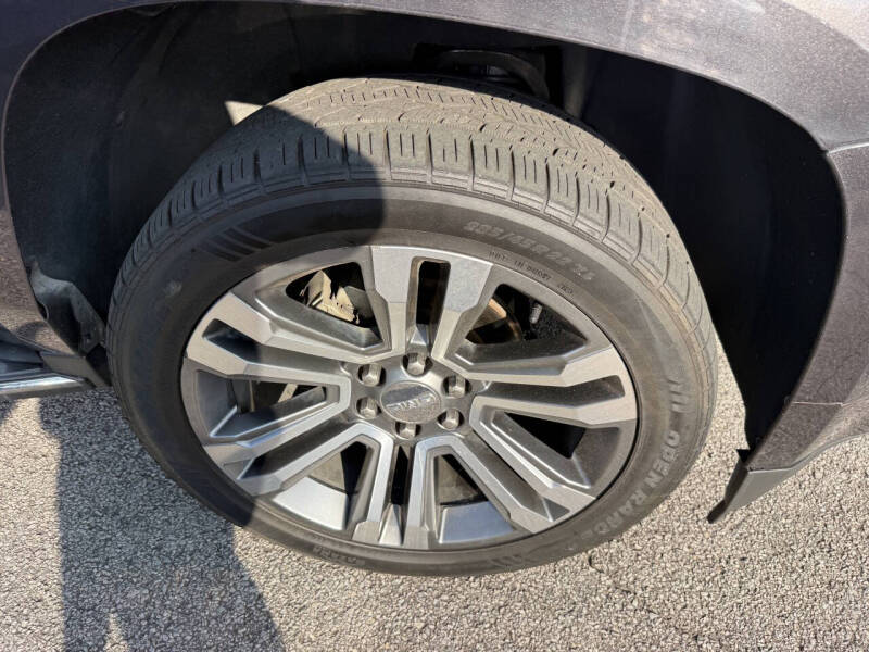 2017 GMC Yukon XL Denali